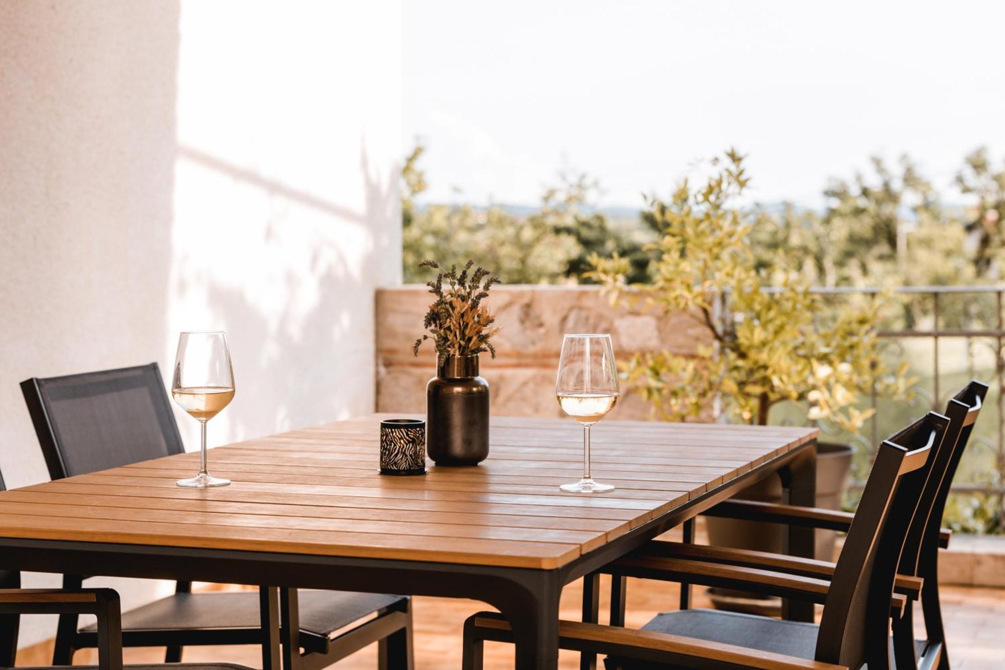 Ferienwohnung Vina Kobal, Kobal Family Estate Štanjel Exterior foto